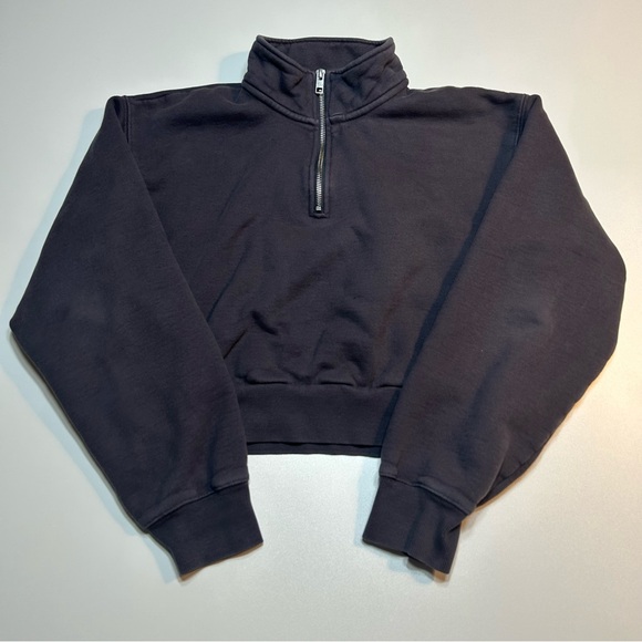 TNA Tops - Tna Aritzia Cozy Fleece Perfect Quarter Zip Sweatshirt Black Cropped